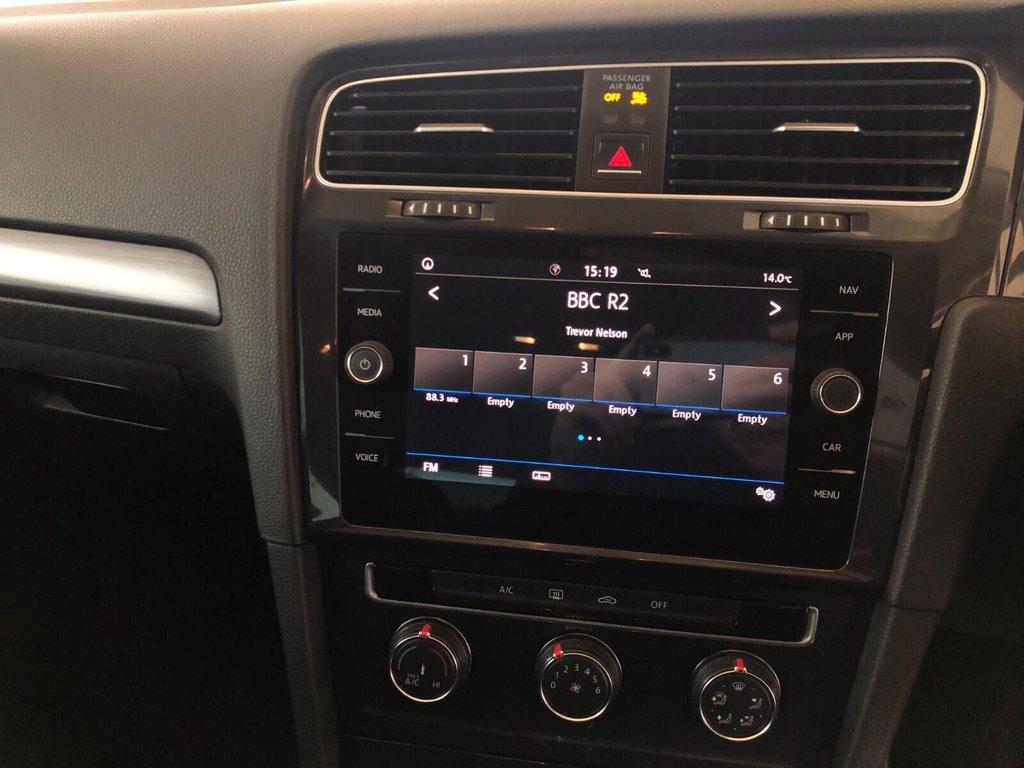 Used Volkswagen Golf 2018 for sale - 77258298: Photo 33