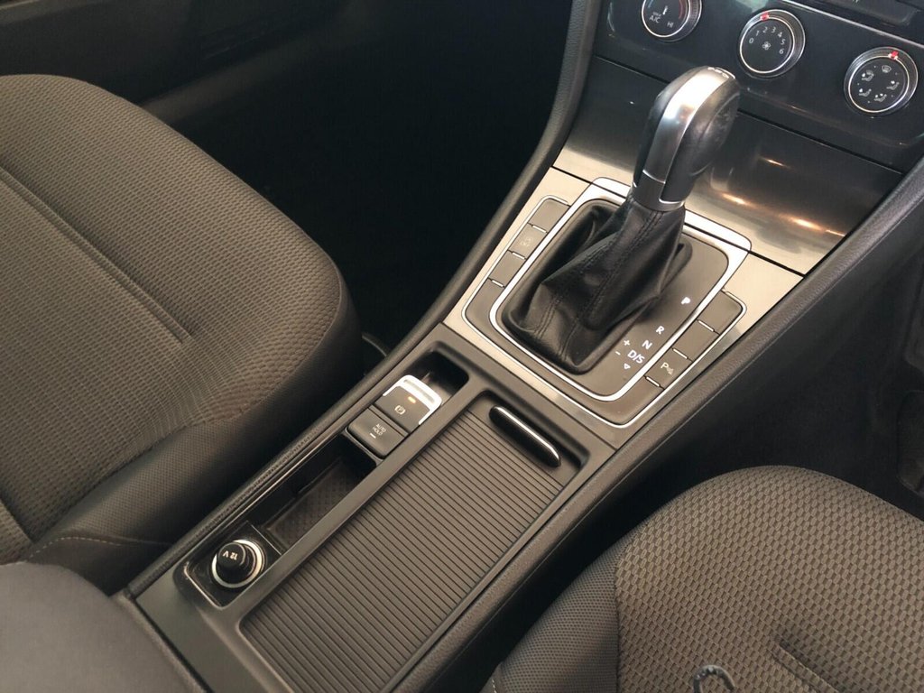 Used Volkswagen Golf 2018 for sale - 77258298: Photo 34