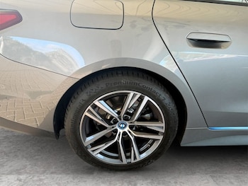 Used BMW i4 2022 for sale - 78557539: Photo