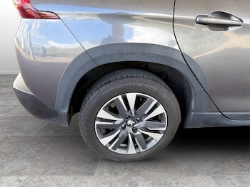 Used Peugeot 2008 2018 for sale - 78158520: Photo