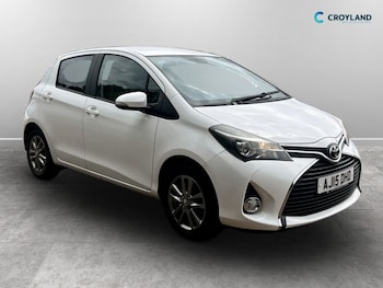 Used Toyota Yaris 2015 for sale - 79013962: Photo