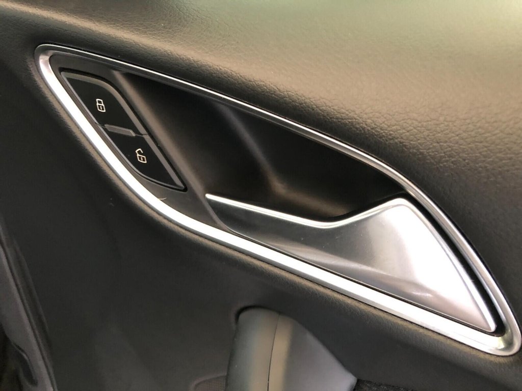 Used Audi Q3 2018 for sale - 77258266: Photo 43