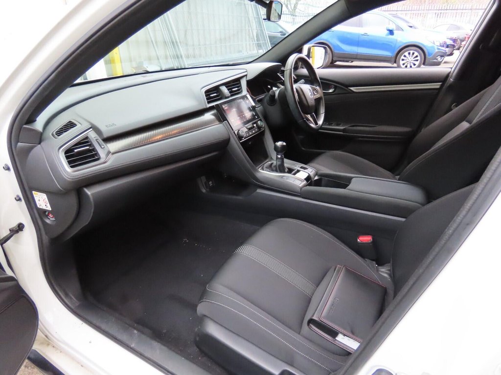 Used Honda Civic 2019 for sale - 77258252: Photo 3