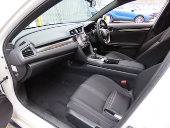 Used Honda Civic 2019 for sale - 77258252: Photo