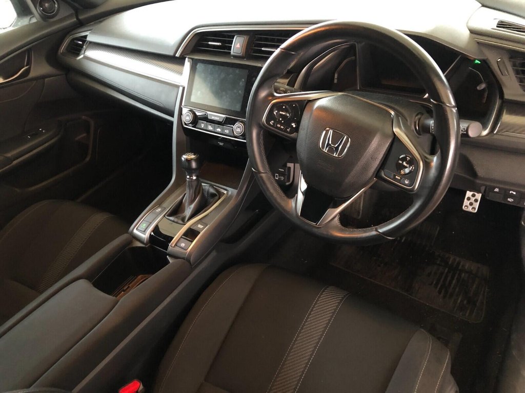 Used Honda Civic 2019 for sale - 77258252: Photo 6