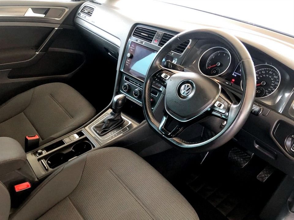 Used Volkswagen Golf 2019 for sale - 77258314: Photo 11