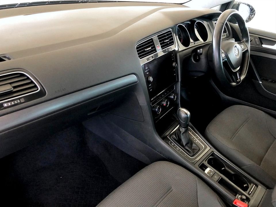 Used Volkswagen Golf 2019 for sale - 77258314: Photo 16