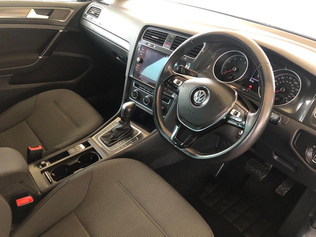 Used Volkswagen Golf 2019 for sale - 77258314: Photo 23