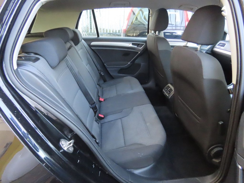 Used Volkswagen Golf 2013 for sale - 77647920: Photo 6