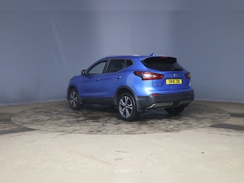 Used Nissan Qashqai 2018 for sale - 77280705: Photo