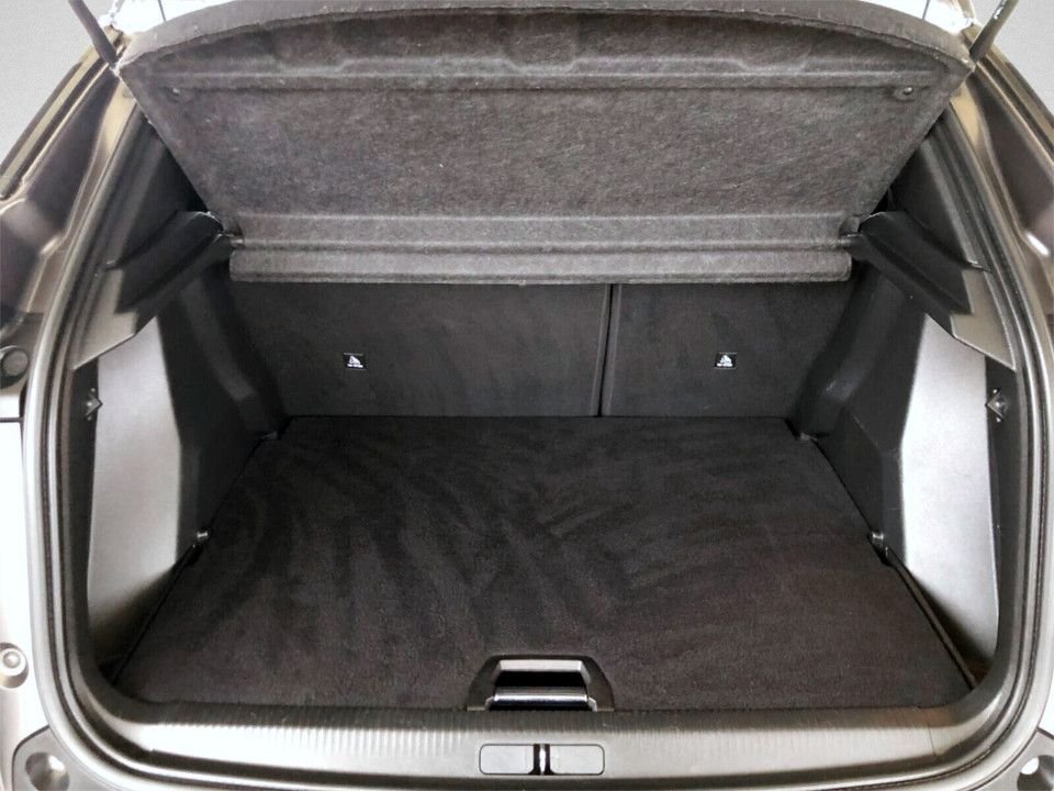 Used Peugeot 2008 2021 for sale - 77258273: Photo 16