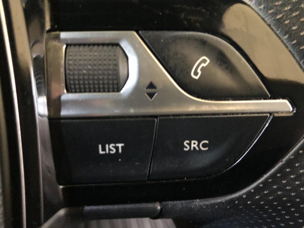 Used Peugeot 2008 2021 for sale - 77258273: Photo 30