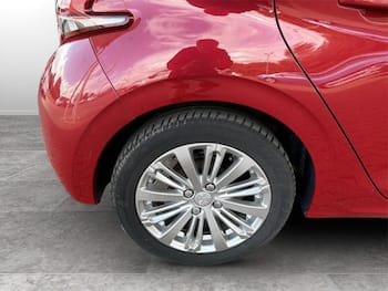 Used Peugeot 208 2019 for sale - 79648008: Photo