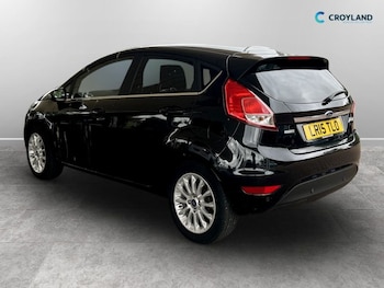 Used Ford Fiesta 2015 for sale - 78936265: Photo
