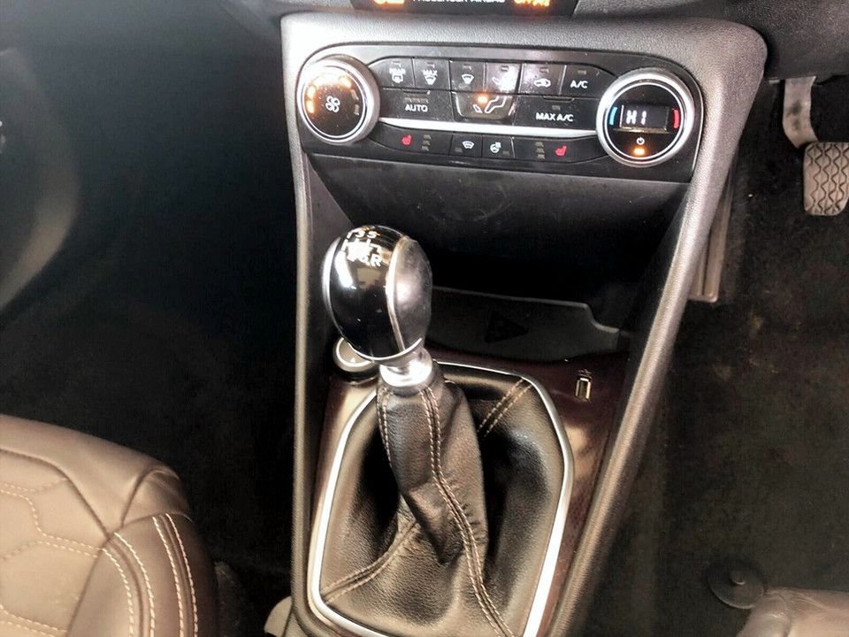 Used Ford Fiesta 2018 for sale - 77258168: Photo 24