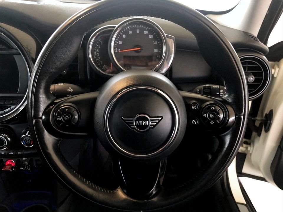 Used MINI Hatch 2019 for sale - 77258299: Photo 11