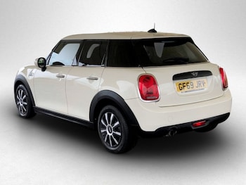 Used MINI Hatch 2019 for sale - 77258299: Photo