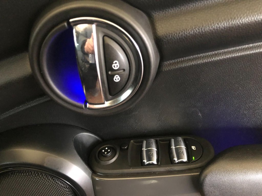 Used MINI Hatch 2019 for sale - 77258299: Photo 34