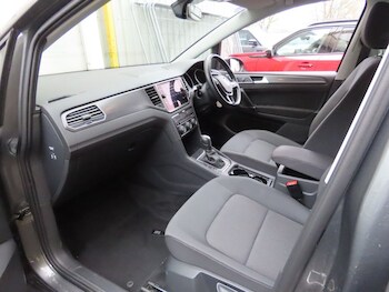 Used Volkswagen Golf SV 2020 for sale - 77725889: Photo