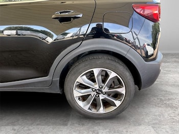 Used Kia Stonic 2018 for sale - 79114142: Photo