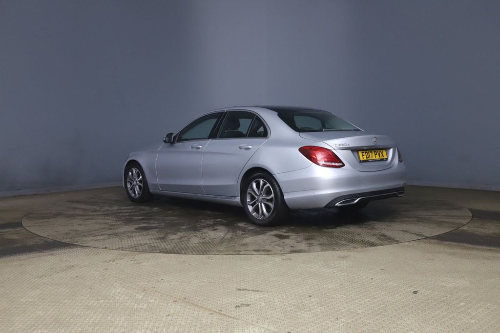 Used Mercedes-Benz C Class 2017 for sale - 77499139: Photo 2