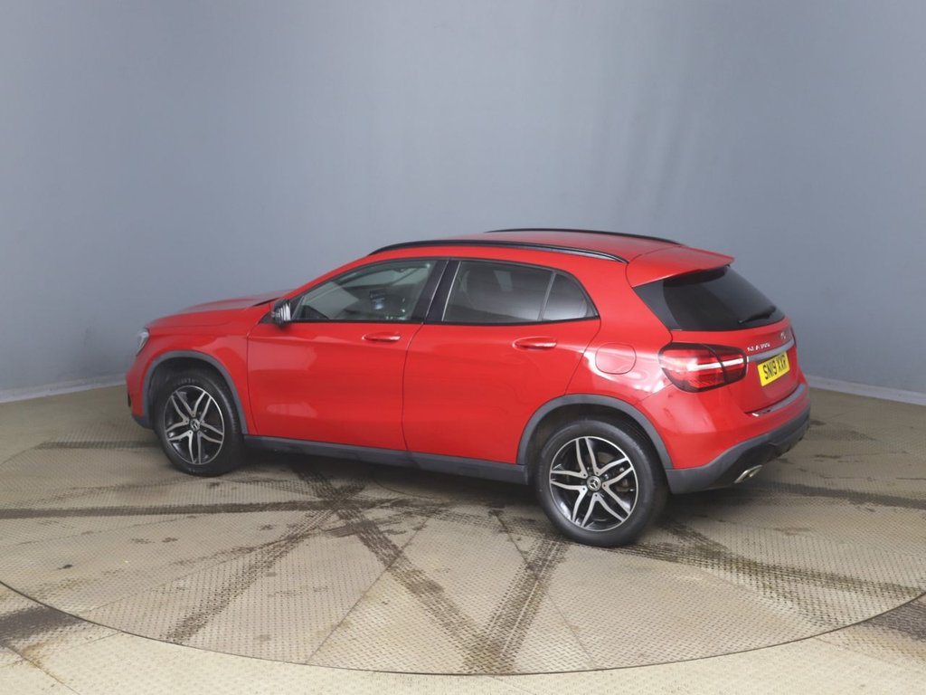 Used Mercedes-Benz GLA 2019 for sale - 77614275: Photo 2