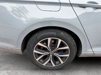 Used Volkswagen Passat 2022 for sale - 79680235: Photo