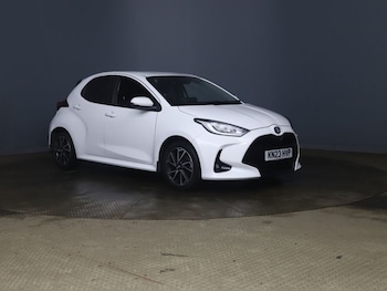 Used Toyota Yaris 2023 for sale - 77319481: Photo