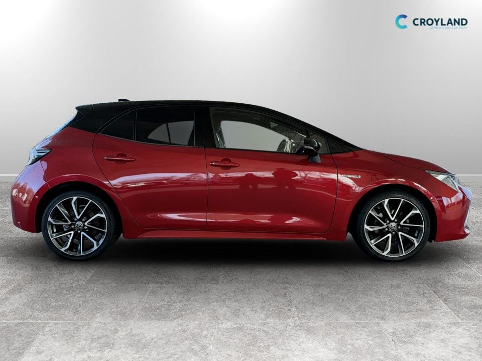 Used Toyota Corolla 2021 for sale - 77258242: Photo 2