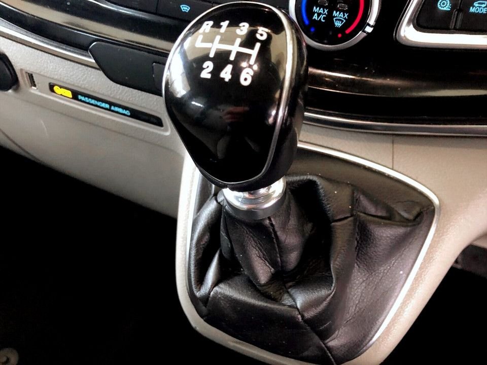 Used Ford Tourneo Custom 2022 for sale - 77258226: Photo 18