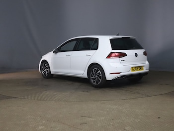 Used Volkswagen Golf 2019 for sale - 79141908: Photo