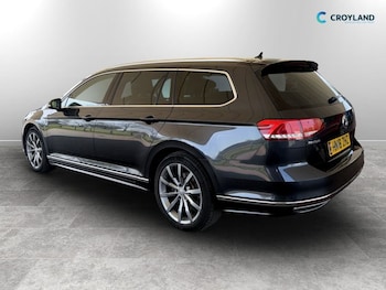 Used Volkswagen Passat 2018 for sale - 78158412: Photo