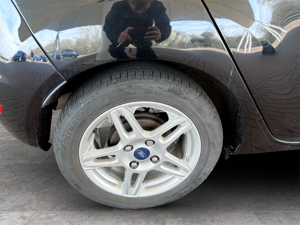 Used Ford Fiesta 2014 for sale - 78063430: Photo 4