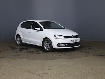 Used Volkswagen Polo 2016 for sale - 77319456: Photo