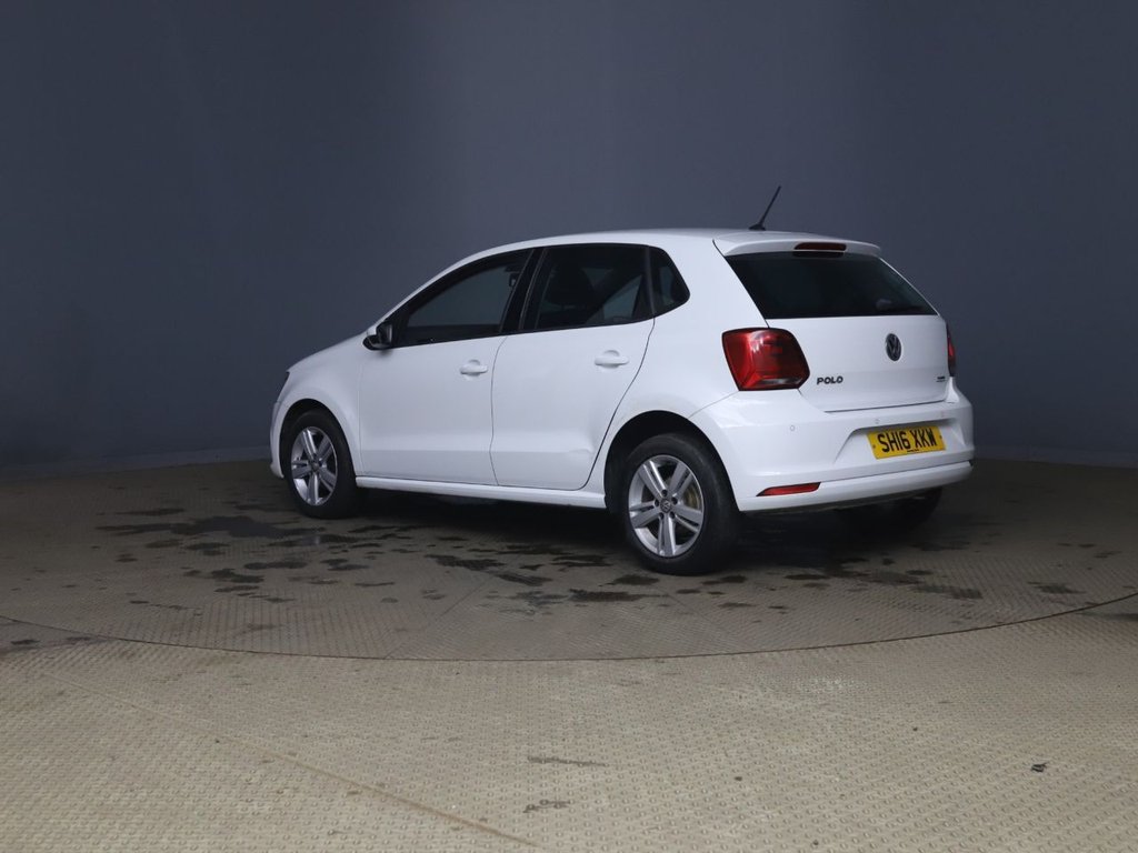 Used Volkswagen Polo 2016 for sale - 77319456: Photo 2