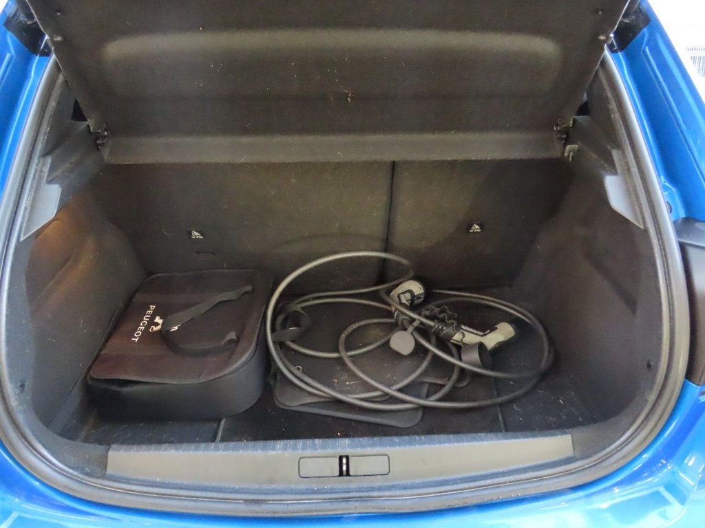 Used Peugeot E-208 2021 for sale - 77397336: Photo 7