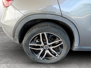 Used Mercedes-Benz GLA 2018 for sale - 78701976: Photo