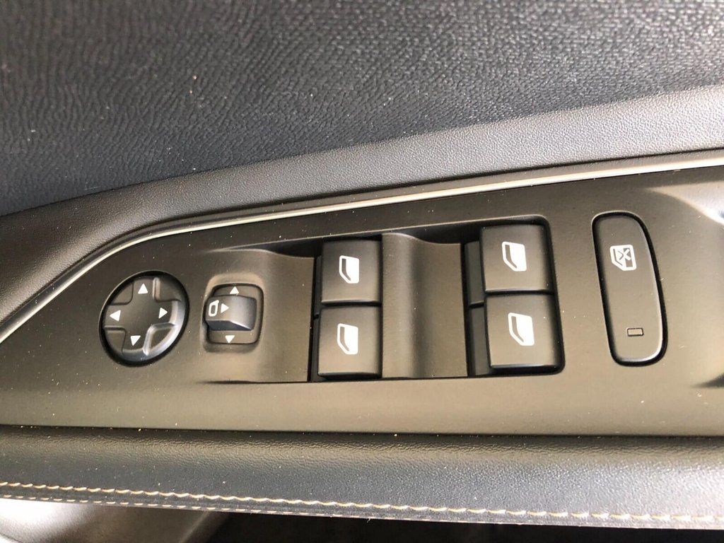 Used Peugeot 3008 2019 for sale - 77258328: Photo 32