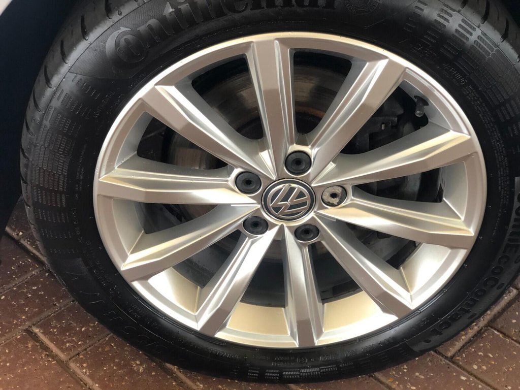 Used Volkswagen Passat 2015 for sale - 77341354: Photo 12