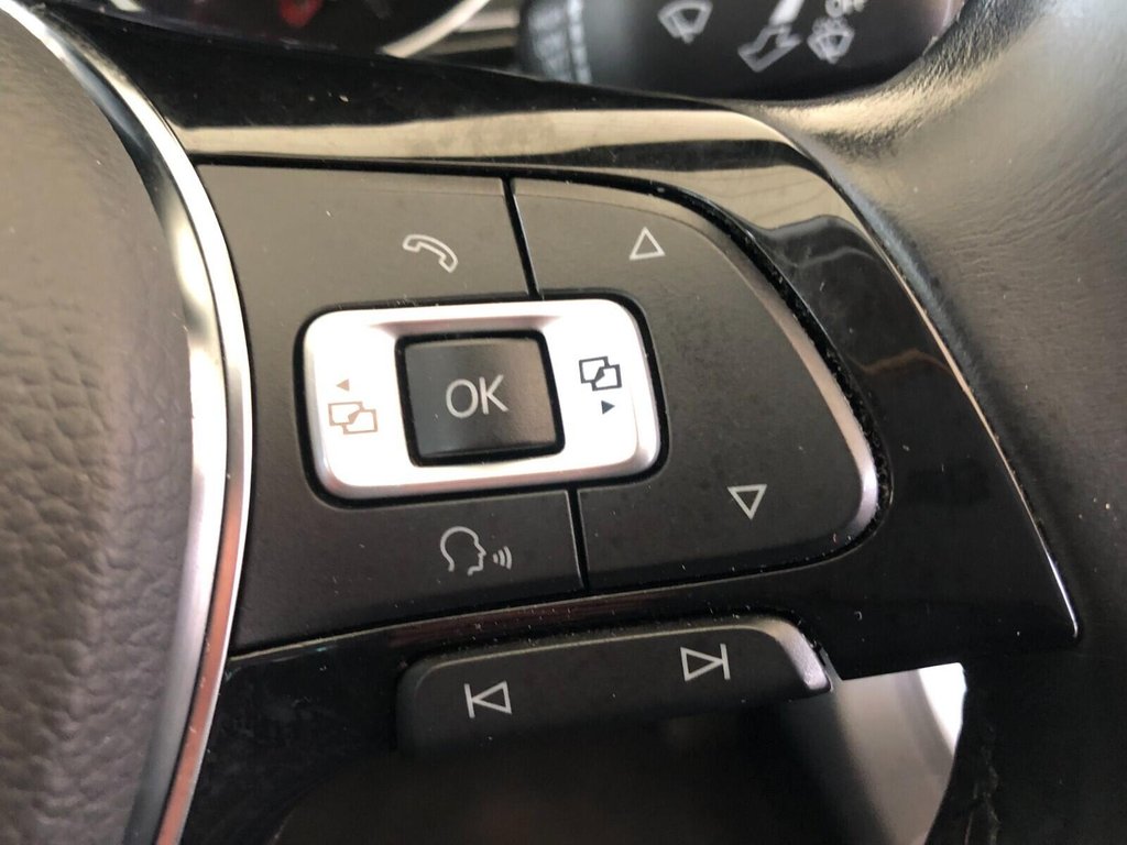 Used Volkswagen Passat 2015 for sale - 77341354: Photo 21