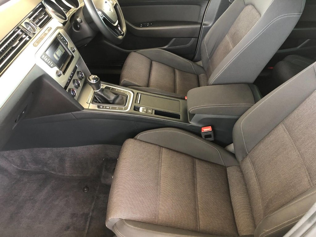 Used Volkswagen Passat 2015 for sale - 77341354: Photo 25