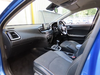 Used Kia Ceed 2018 for sale - 79142294: Photo