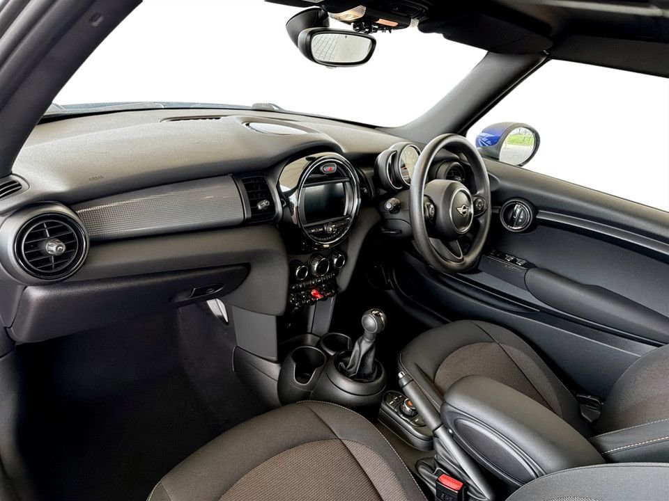 Used MINI Convertible 2019 for sale - 77614189: Photo 22