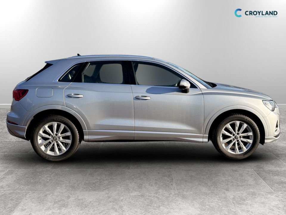 Used Audi Q3 2019 for sale - 77936077: Photo 2