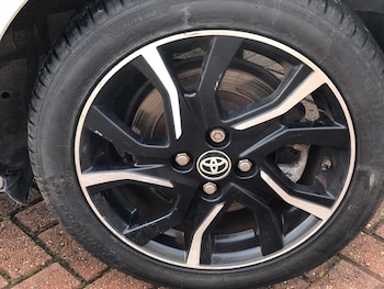 Used Toyota Yaris 2017 for sale - 77258257: Photo