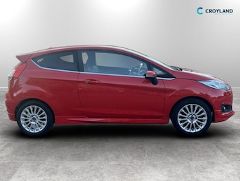 Used Ford Fiesta 2014 for sale - 79470305: Photo