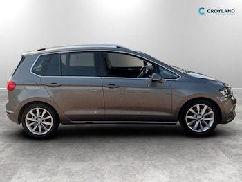 Used Volkswagen Golf SV 2015 for sale - 78650225: Photo