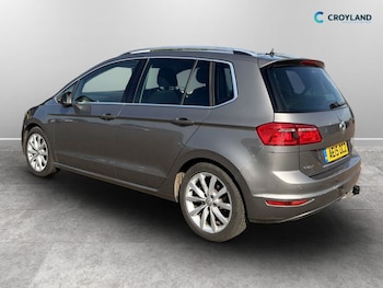 Used Volkswagen Golf SV 2015 for sale - 78650225: Photo