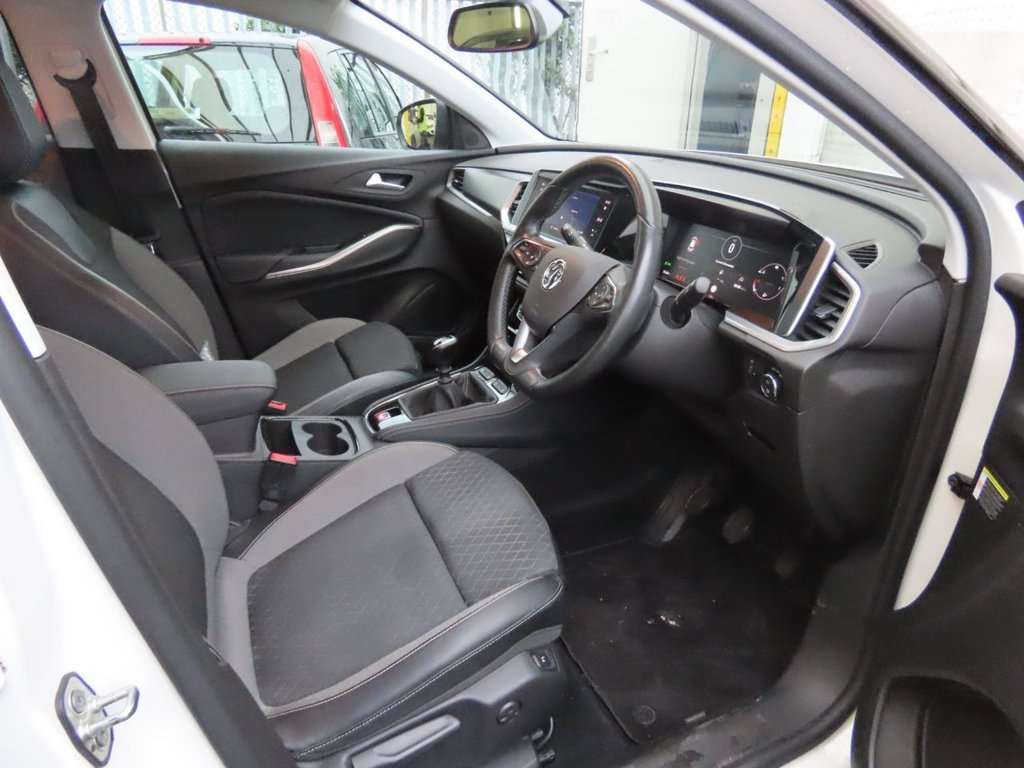 Used Vauxhall Grandland 2022 for sale - 77770993: Photo 3