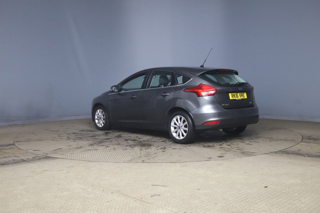 Used Ford Focus 2016 for sale - 77911033: Photo 2